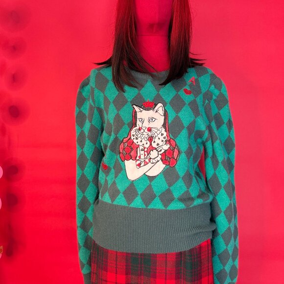 Vintage Cat & Bear Sweater Duo — Whimsical Pre-Loved Knitwear from Sparkpick 🃏 - Picture 5 of 12